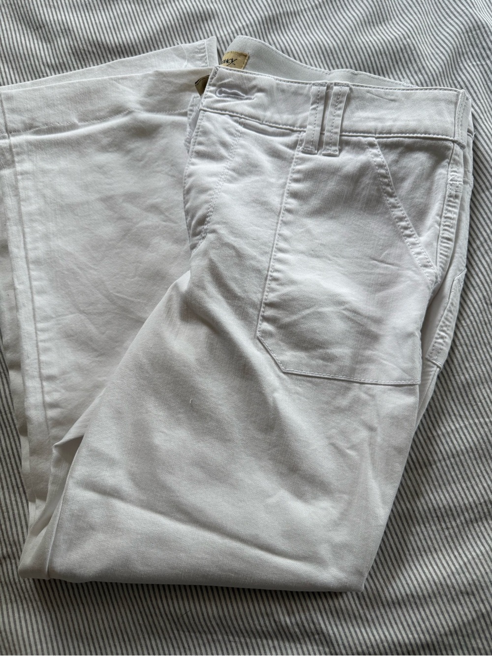 NWOT Bright White Democracy jeans 12